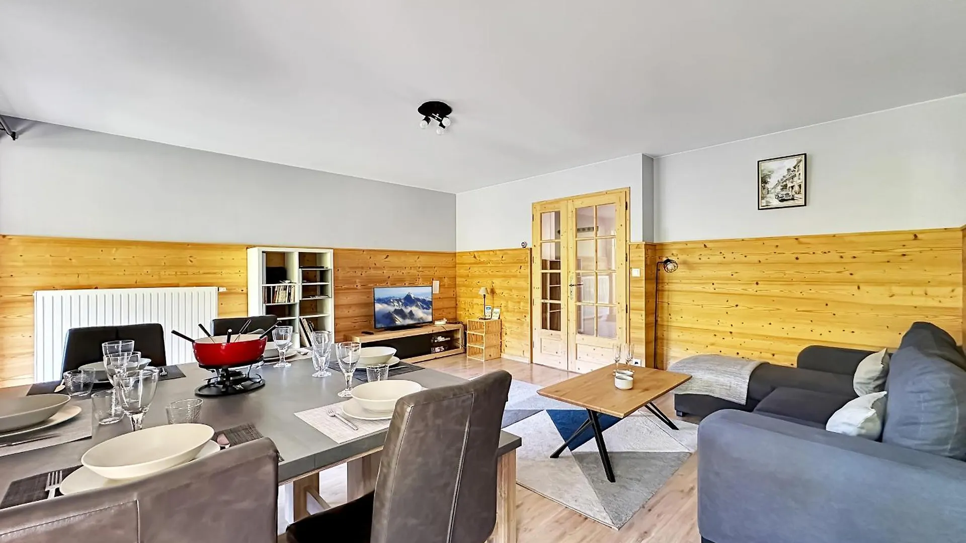 Hoc01 - Appartement 6 Personnes Proche Skibus Les Carroz d'Araches 0*,  France
